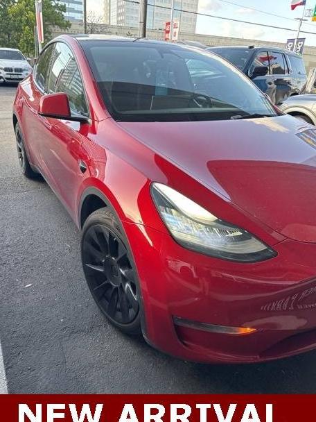 TESLA MODEL Y 2023 7SAYGDEE1PA159972 image